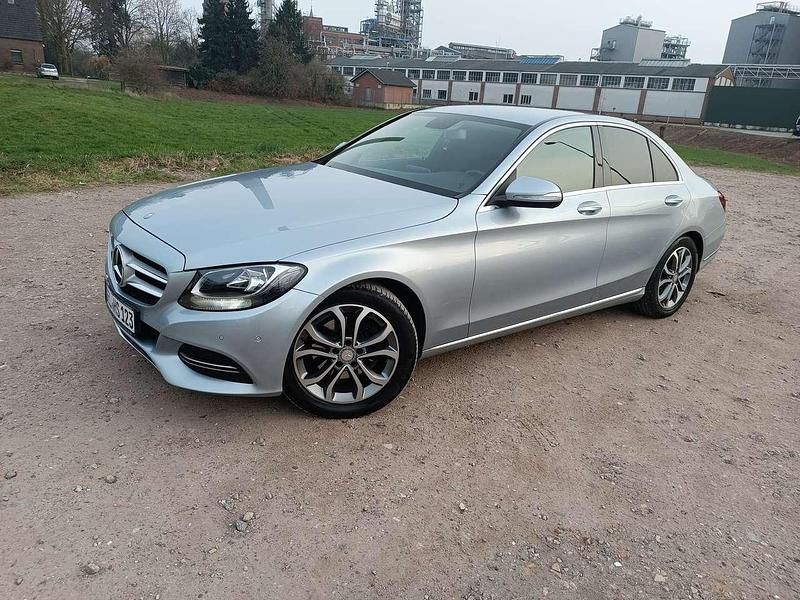 Gebraucht Mercedes C220 170 PS (125 kW) 2014 Grau Limousine
