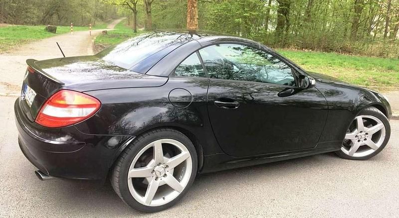 Schwarz Gebraucht 2008 Mercedes SLK200 Sport Edition Cabrio | 9.500 € (Fairer Preis) - Bild 1/4