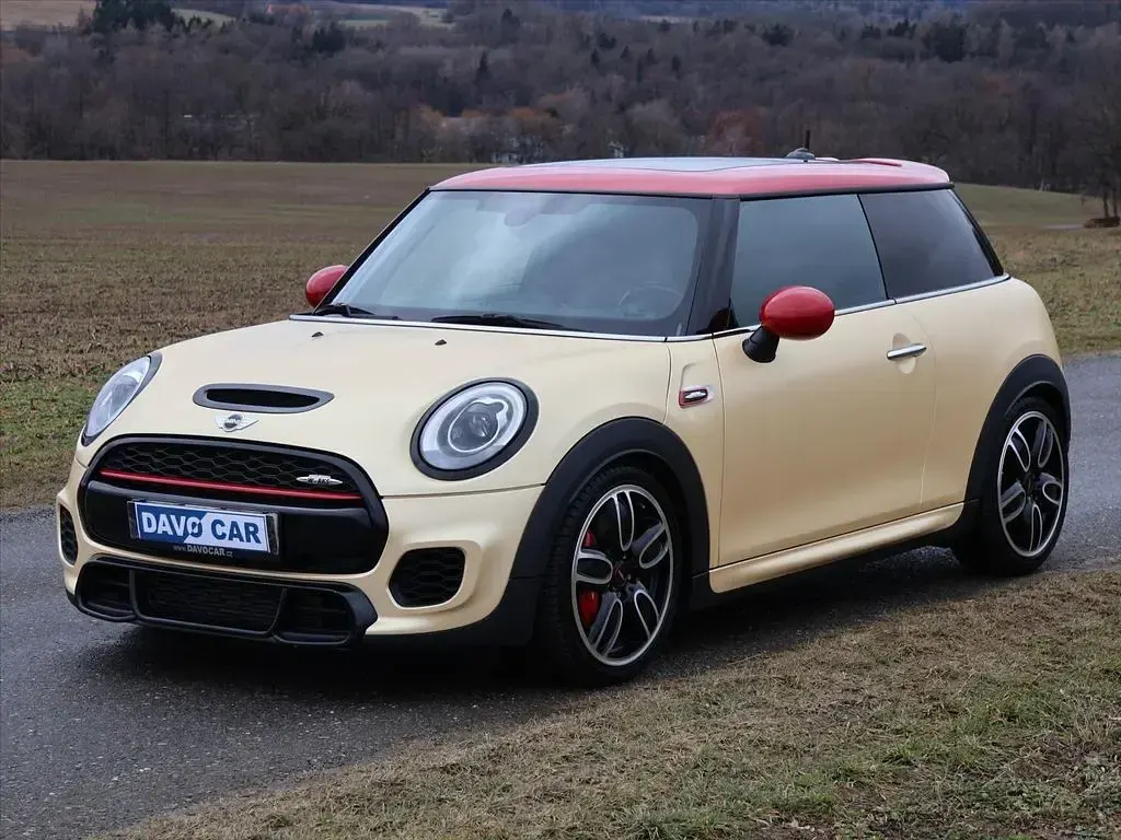 Occasion Mini John Cooper Works Chili 231 ch (169 kW) 2016 Doré Citadine