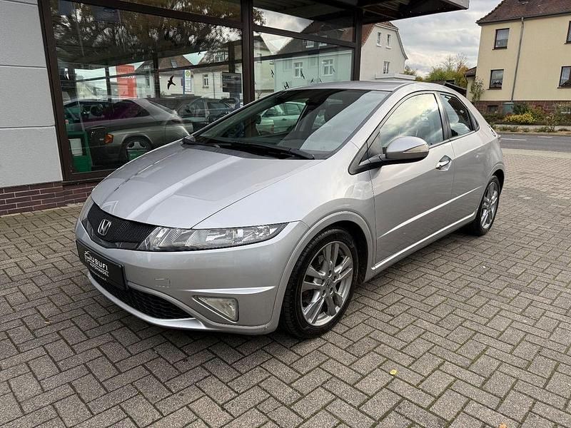 Silber Gebraucht 2011 Honda Civic Sport Limousine | 5.700 € (Fairer Preis) - Bild 1/4