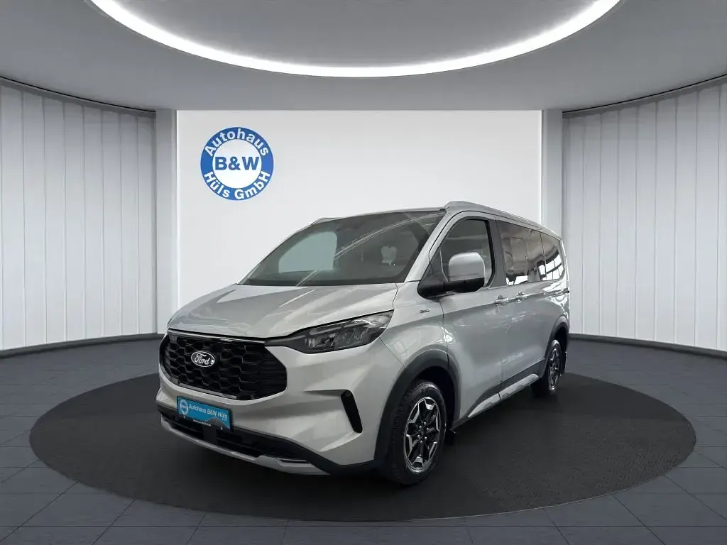 Gebraucht Ford Tourneo Active 170 PS (125 kW) 2025 Polarsilber metallic Van / Kleinbus