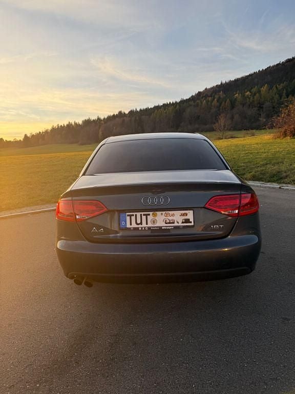 Gebraucht Audi A4 Ambition 160 PS (117 kW) 2008 Grau Limousine