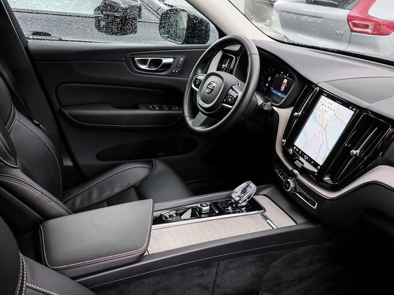 Gebraucht Volvo XC60 Plus 349 PS (256 kW) 2025 Schwarz SUV