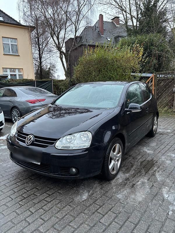 Schwarz Gebraucht 2008 VW Golf Trendline Limousine | 2.300 € (Superpreis) - Bild 1/4