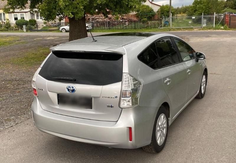 Gebraucht Toyota Prius+ Plus 136 PS (100 kW) 2013 Silber Van / Kleinbus