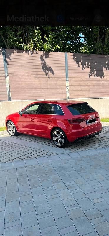 Gebraucht Audi A3 S-Line 184 PS (135 kW) 2014 Rot Limousine