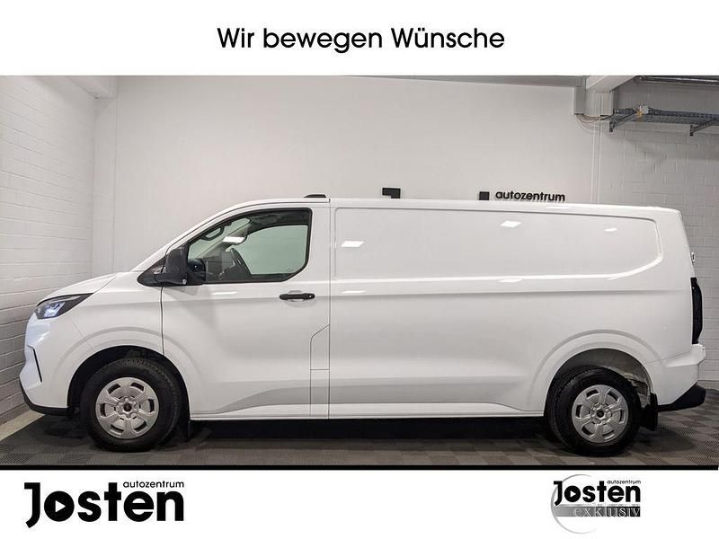 Gebraucht Ford Transit 136 PS (100 kW) 2025 Frostweiß Van / Kleinbus