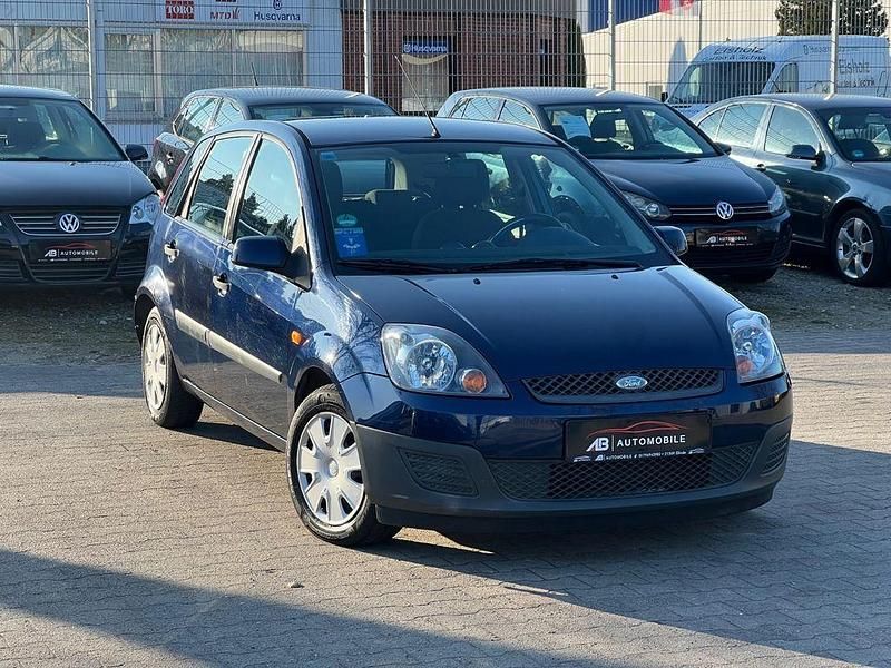 Gebraucht Ford Fiesta 69 PS (50 kW) 2006 Blau Kleinwagen