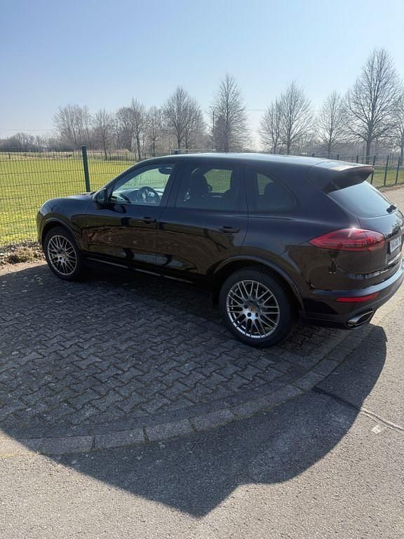 Gebraucht Porsche Cayenne Platinum Edition 262 PS (192 kW) 2018 Schwarz SUV