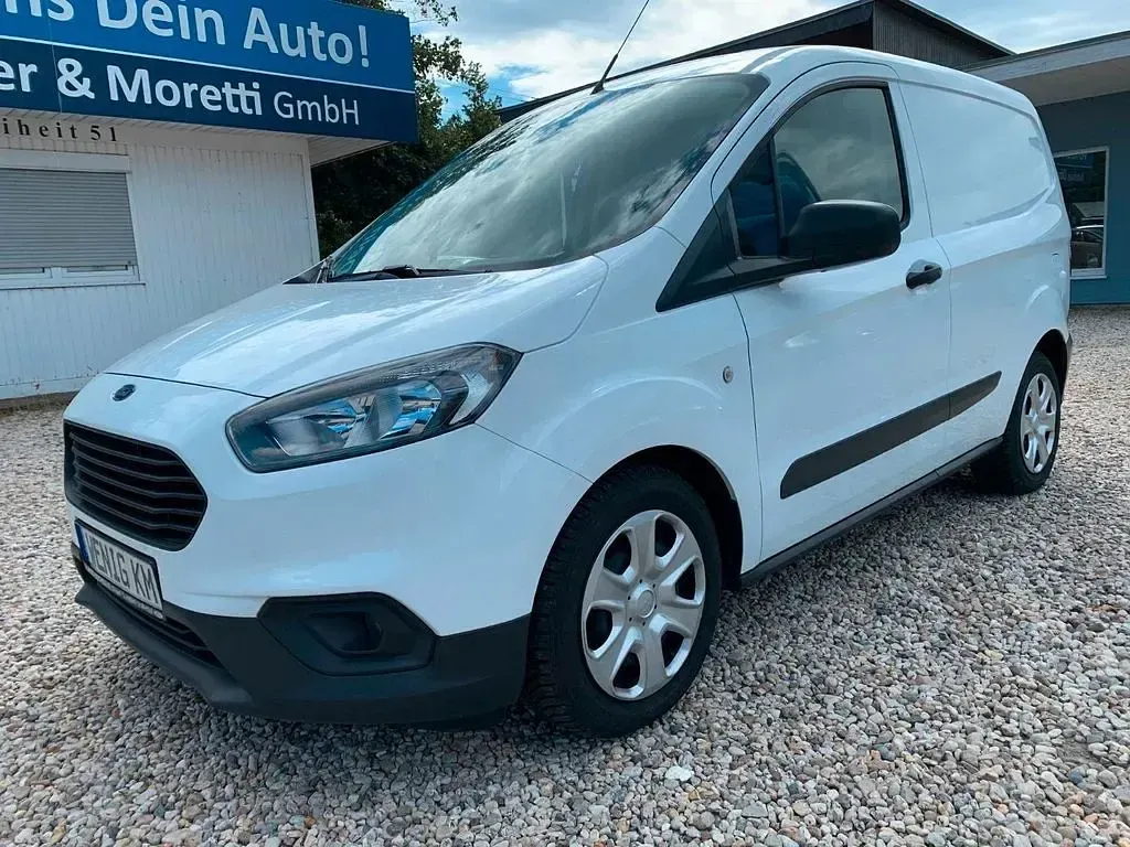 Gebraucht Ford Courier 101 PS (74 kW) 2023 Weiß Van / Kleinbus