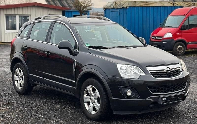 Gebraucht Opel Antara 163 PS (119 kW) 2015 Schwarz SUV