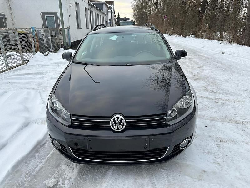 Gebraucht VW Golf VI 105 PS (77 kW) 2010 Schwarz Kleinwagen