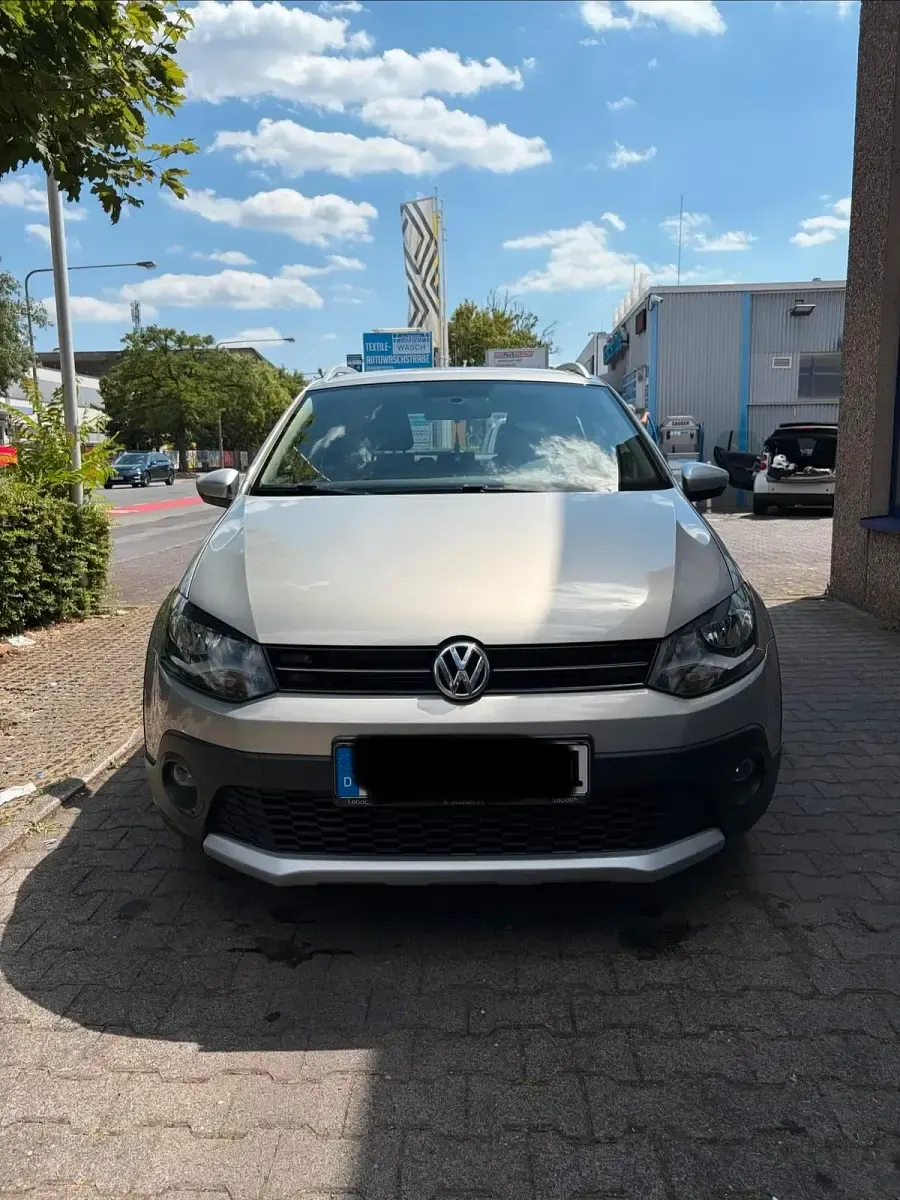 Gebraucht VW Polo Cross 105 PS (77 kW) 2012 Beige Kleinwagen