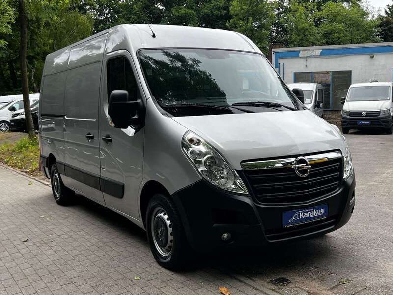 Silber Gebraucht 2019 Opel Movano Van | 18.900 € (Fairer Preis) - Bild 1/3