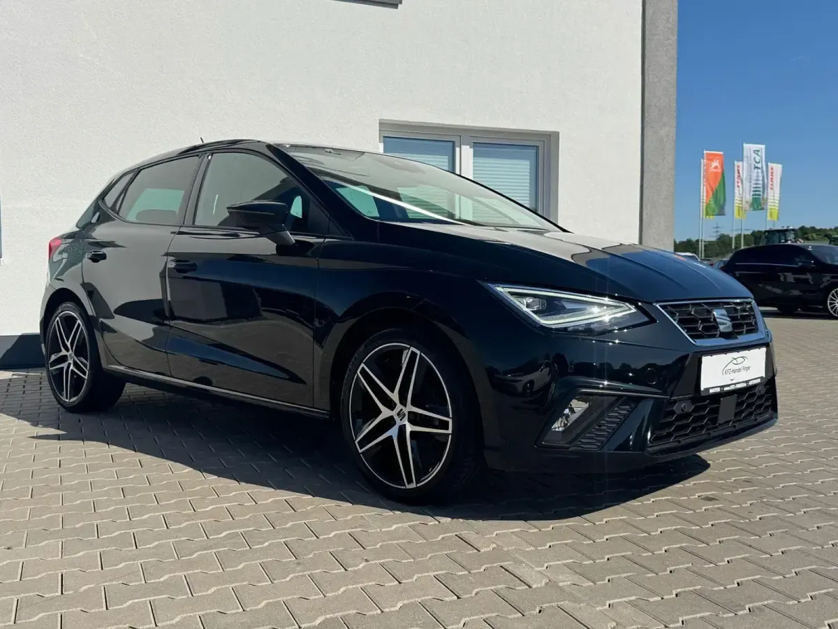 Gebraucht Seat Ibiza FR 110 PS (80 kW) 2022 Schwarz Kleinwagen