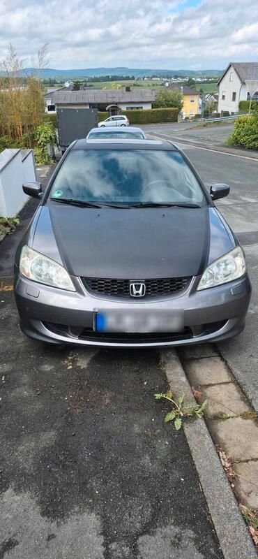 Grau Gebraucht 2005 Honda Civic Coupé | 1.000 € - Bild 1/4