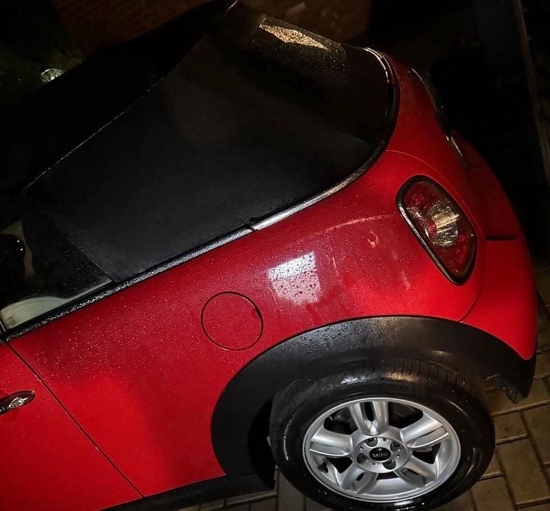 Gebraucht Mini One Cabriolet 105 PS (77 kW) 2017 Rot Cabrio