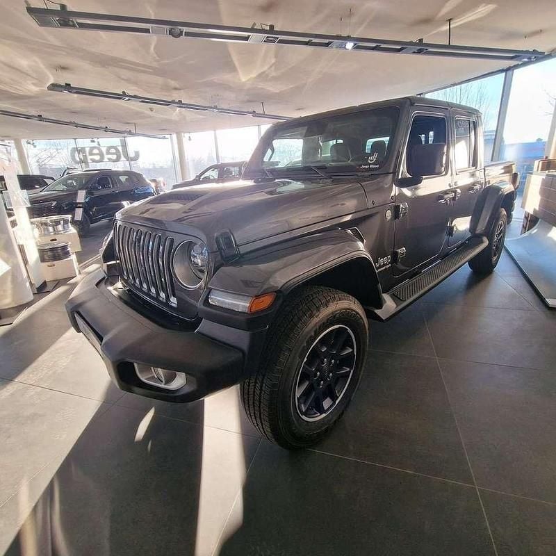 Gebraucht Jeep Gladiator Overland 264 PS (194 kW) 2022 Grau Pickup