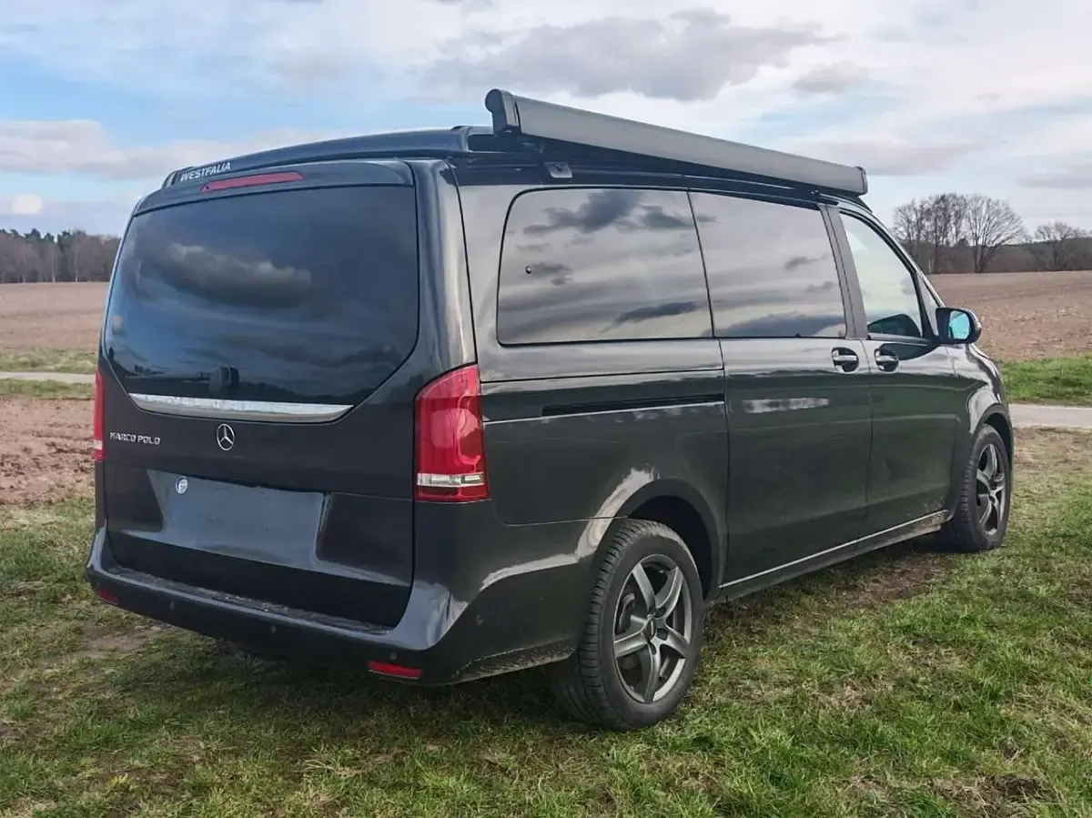 Gebraucht Mercedes V250 Marco Polo 190 PS (139 kW) 2020 Schwarz Van / Kleinbus