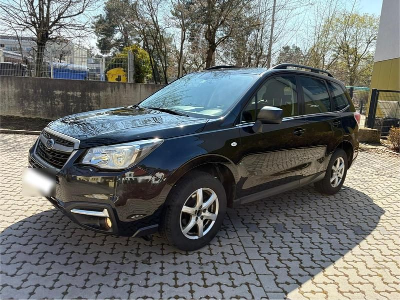 Gebraucht Subaru Forester 147 PS (108 kW) 2018 Schwarz SUV