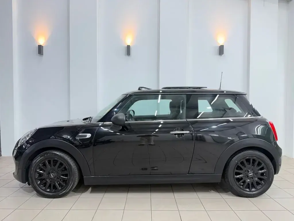 Gebraucht Mini John Cooper Works 102 PS (75 kW) 2015 Schwarz Kleinwagen