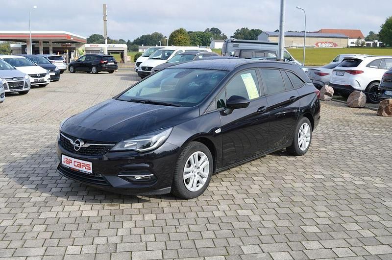 Onyxschwarz Gebraucht 2020 Opel Astra Business Kombi | 11.990 € (Fairer Preis) - Bild 1/4