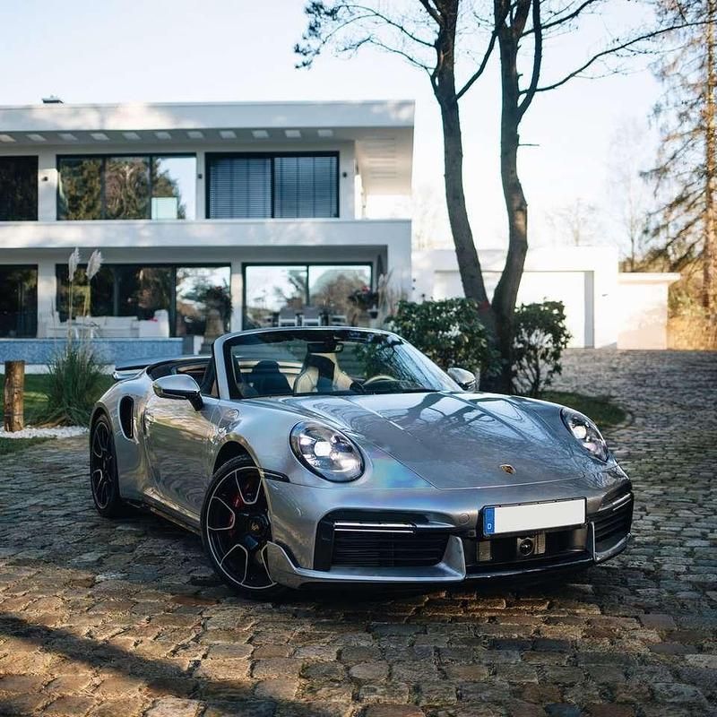 Grau Neu 2024 Porsche 992 Cabrio | 240.000 € - Bild 1/4