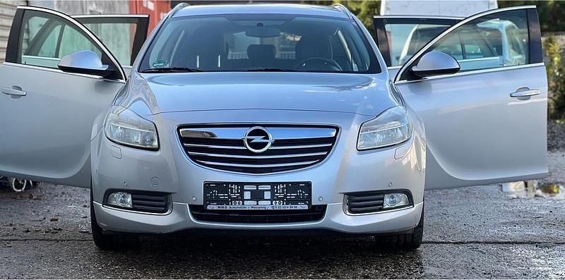 Silber Gebraucht 2013 Opel Insignia Kombi | 5.000 € (Fairer Preis) - Bild 1/4