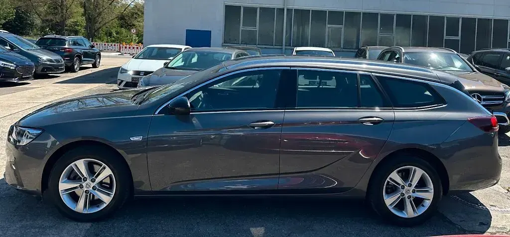 Gebraucht Opel Insignia 174 PS (127 kW) 2022 Grau Limousine