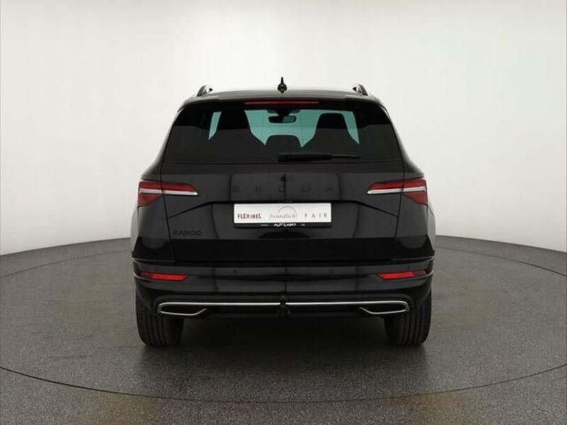 Neu Skoda Karoq SportLine 150 PS (110 kW) 2025 Schwarz SUV