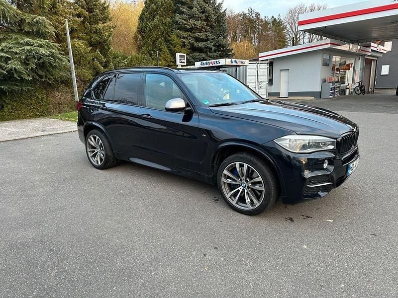 Gebraucht BMW X5 M50 Performance 381 PS (280 kW) 2014 Schwarz SUV