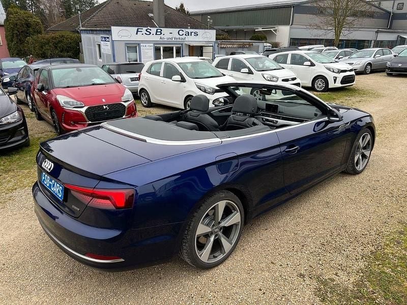 Gebraucht Audi A5 Cabriolet Sport 190 PS (139 kW) 2019 Navarrablau Cabrio