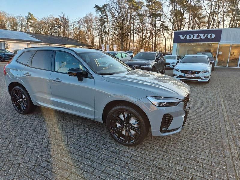 Grau Neu 2025 Volvo XC60 Plus SUV | 59.900 € (Fairer Preis) - Bild 1/4