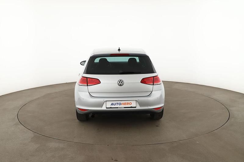 Gebraucht VW Golf VII Allstar 110 PS (80 kW) 2016 Grau Limousine