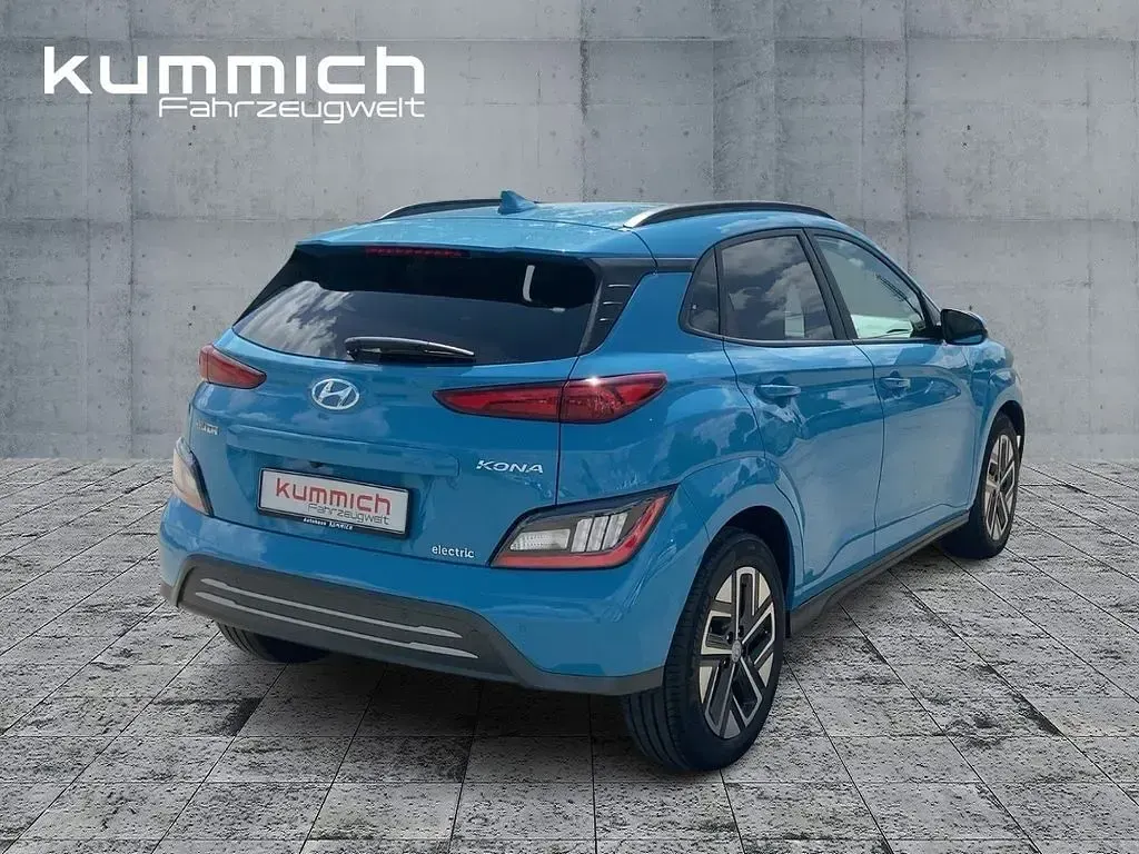 Gebraucht Hyundai Kona Trend 150 kW (204 PS) 2023 Blau SUV
