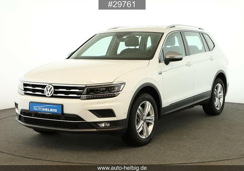 Weiß Gebraucht 2021 VW Tiguan Allspace Highline SUV | 25.990 € (Superpreis) - Bild 1/4