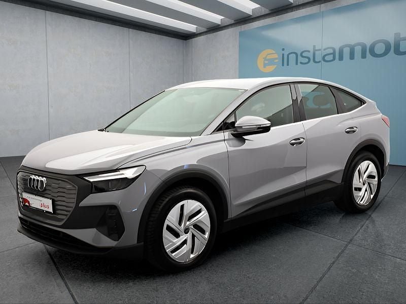 Grau Gebraucht 2022 Audi Q4 Sportback e-tron SUV | 23.849 € (Superpreis) - Bild 1/4