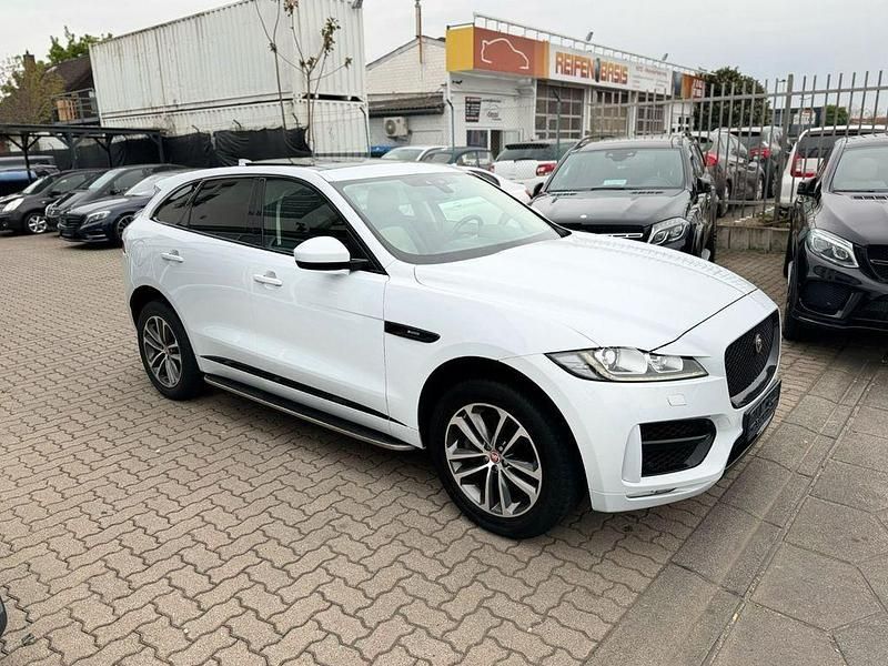 Weiß Gebraucht 2017 Jaguar F-Pace R-Sport SUV | 21.699 € (Fairer Preis) - Bild 1/4