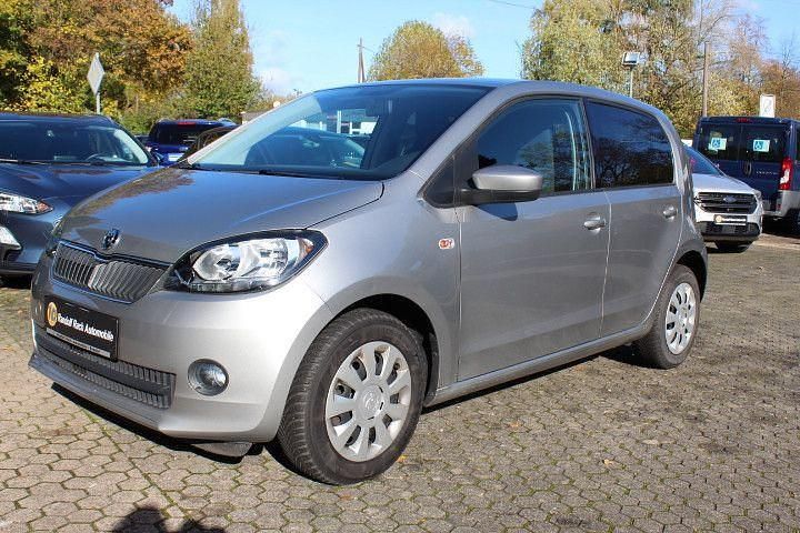 Silber Gebraucht 2016 Skoda Citigo Kleinwagen | 8.900 € (Etwas zu teuer) - Bild 1/4