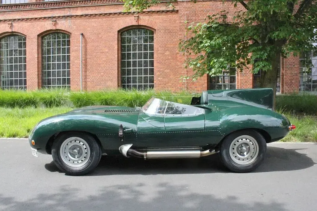 Käytetty Jaguar E-Type 265 HP (194 kW) 1964 Vihreä Avoauto