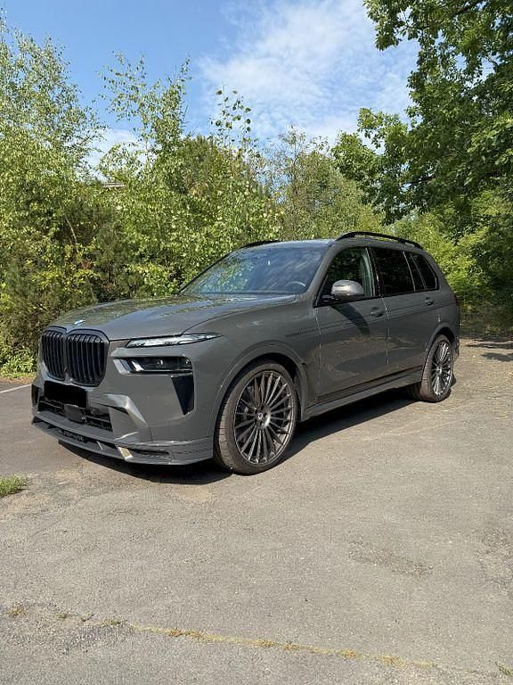 Grau Gebraucht 2025 Alpina XB7 SUV | 184.900 € (Etwas zu teuer) - Bild 1/4
