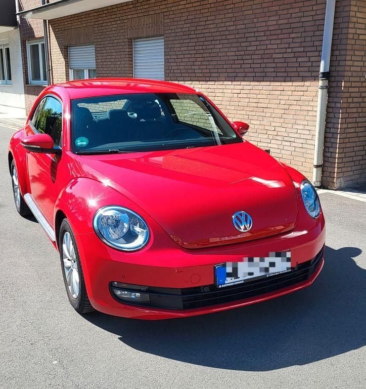 Usata VW Beetle 105 CV (77 kW) 2012 Rosso Utilitaria