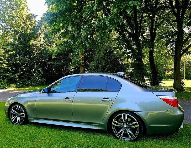 Grau Gebraucht 2008 BMW 530 M Sport Limousine | 7.990 € (Guter Preis) - Bild 1/4