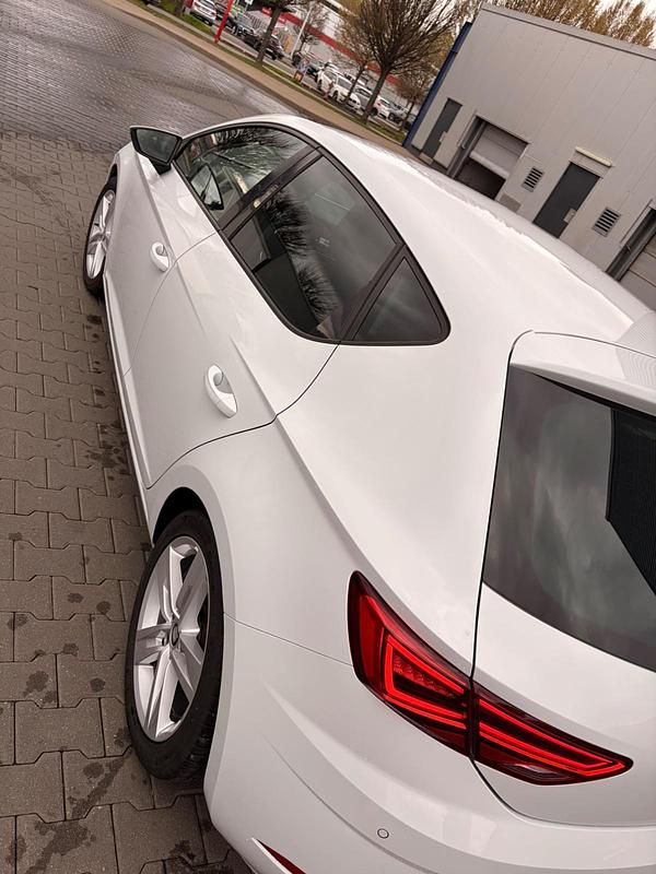 Gebraucht Seat Leon FR 180 PS (132 kW) 2018 Weiß Kleinwagen
