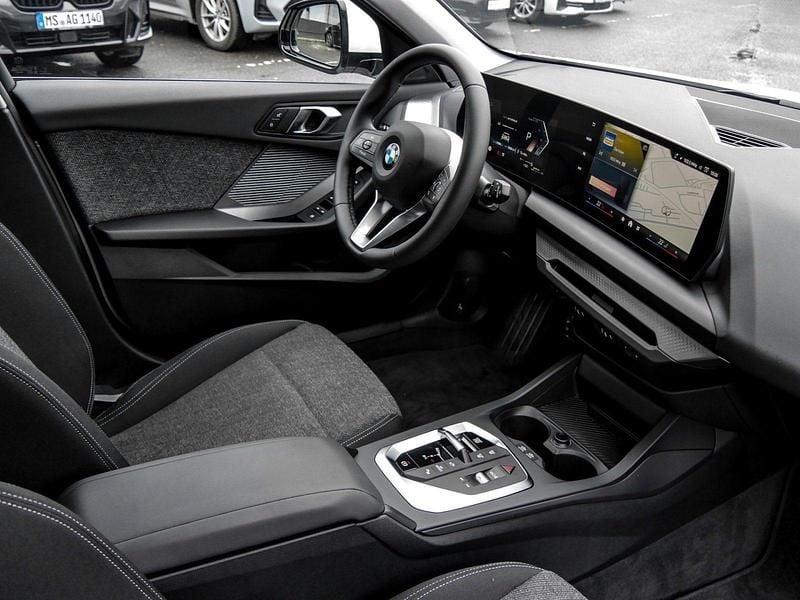 Gebraucht BMW 120 Shadowline 156 PS (114 kW) 2025 Weiß Kleinwagen