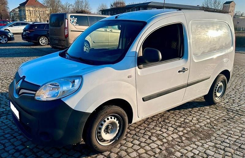 Weiß Gebraucht 2017 Renault Kangoo Rapid Extra Van / Kleinbus | 5.990 € (Superpreis) - Bild 1/4