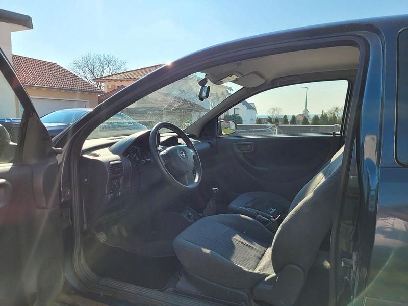 Gebraucht Opel Corsa 56 PS (41 kW) 2002 Blau Kleinwagen