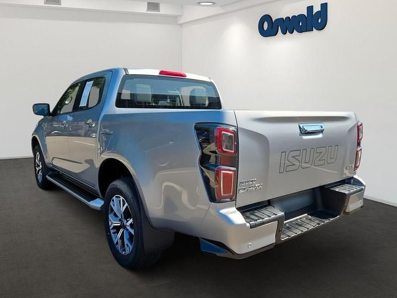 Neu Isuzu D-Max 163 PS (119 kW) 2025 Silber Pickup