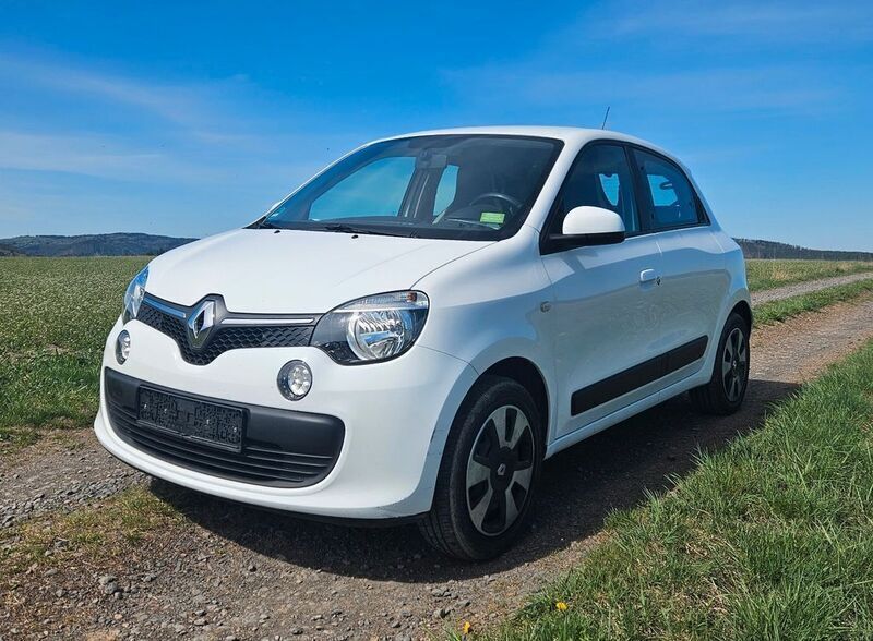 Weiß Gebraucht 2016 Renault Twingo Experience Kleinwagen | 6.000 € (Guter Preis) - Bild 1/4