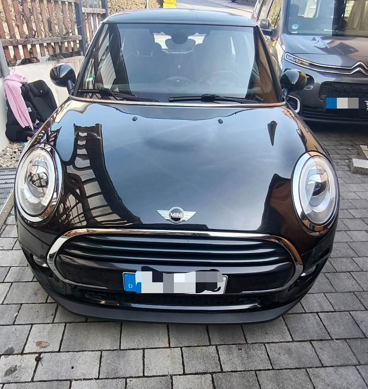 Gebraucht Mini Cooper 136 PS (100 kW) 2018 Schwarz Kleinwagen